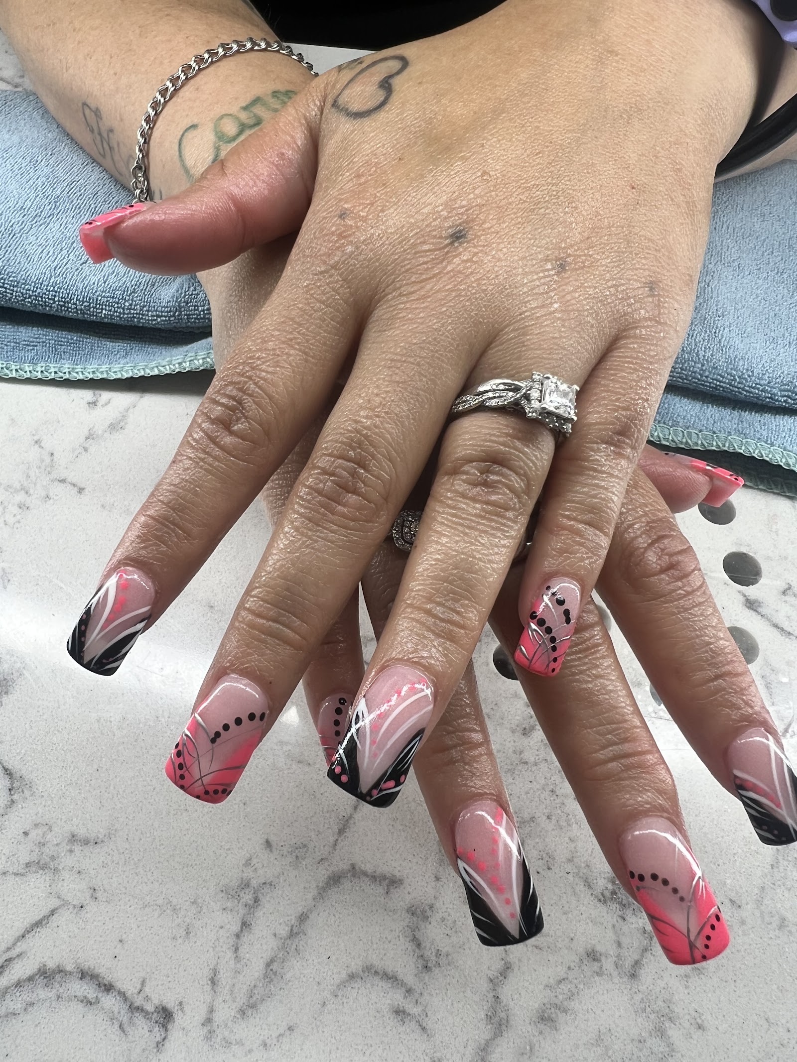 Happy Feet & Nails By Sandy nail photo 2